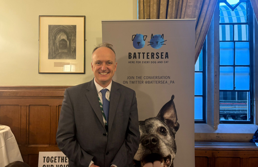 Dr Neil Hudson MP at Battersea Drop-In