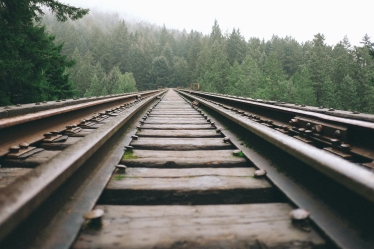 IMAGE: RAILWAY TRACKS